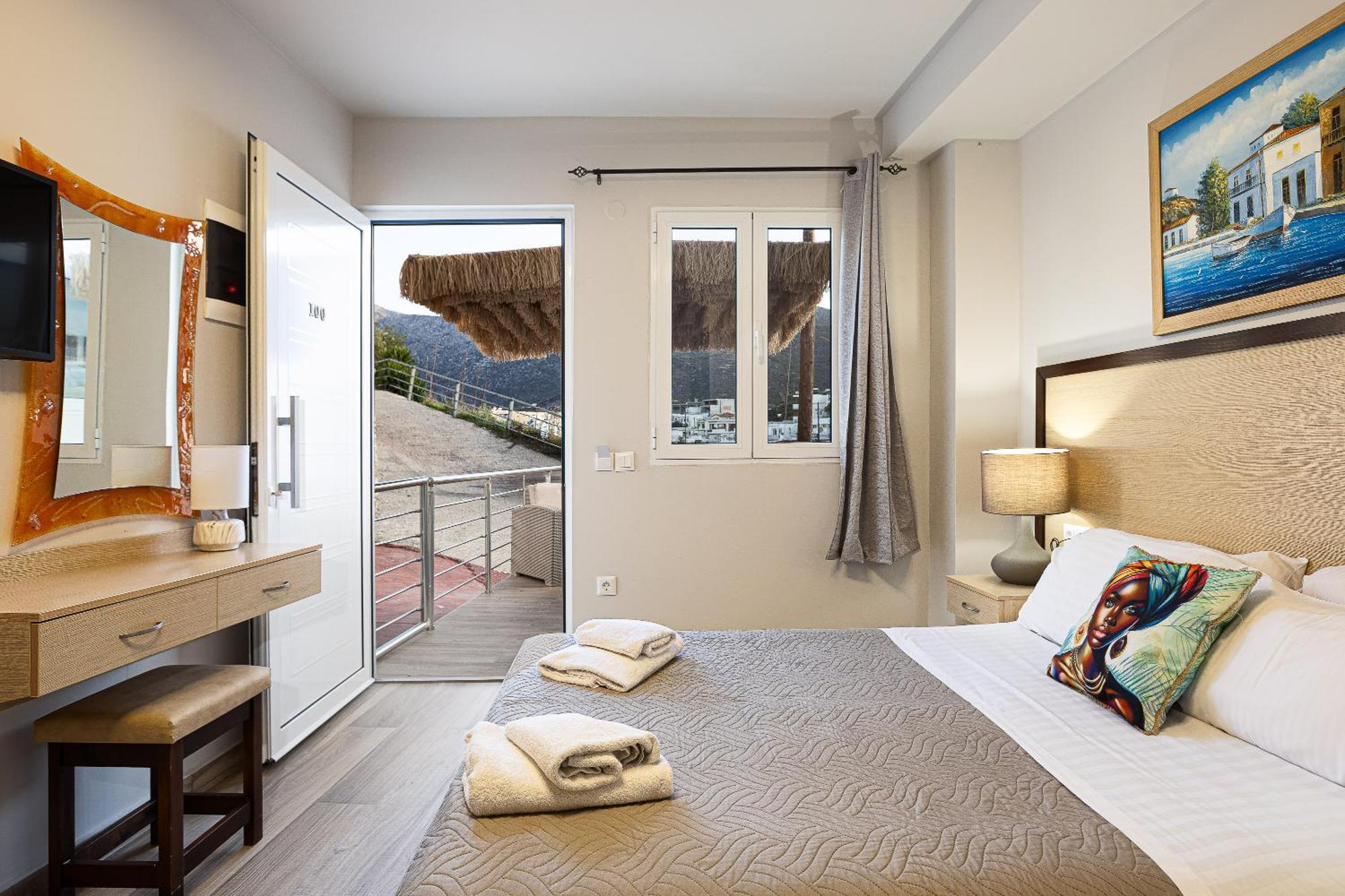 Akrogiali Apartments "By Checkin" Bali  Bagian luar foto